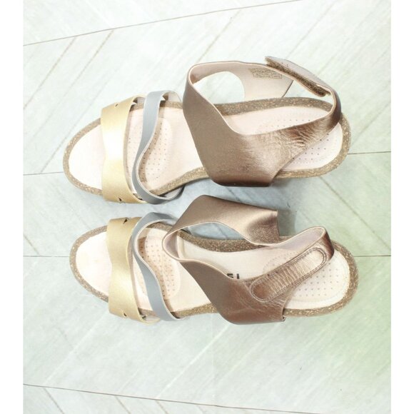 Tsubo Nilanti Women’s Multicolor Leather Wedge Sandals Size 9.5 - Picture 7 of 10